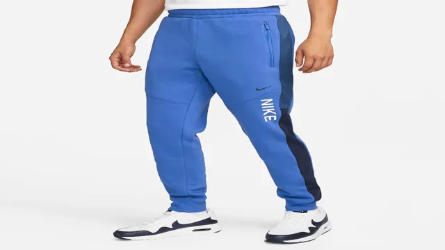 nike sportswear hybrid fleece jogger pants