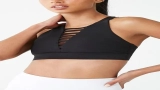Revamp Your Workout Wardrobe with the Trendy Cutout Sports Bra – A Complete Fitness Solution
